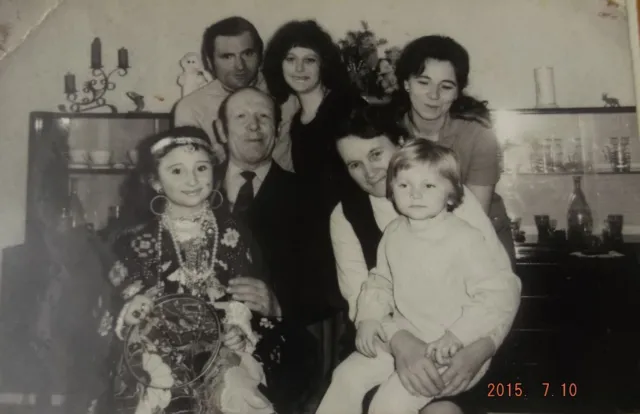 Wanda i Kazimierz Czerwińscy z rodziną